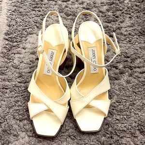 Fabulous like New Jimmy Choo Cream Sandals